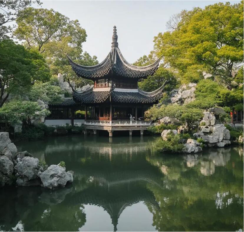 南阳卧龙芷卉土建有限公司